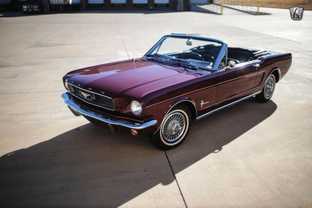 Ford Mustang 1966 image number 29