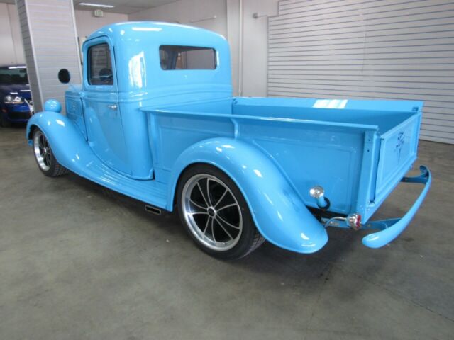 Ford Pick-up Truck 1937 image number 38