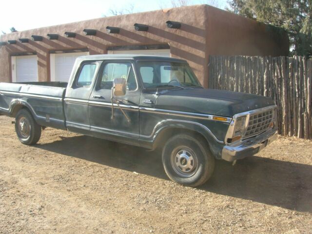 Ford F-250 1979 image number 0