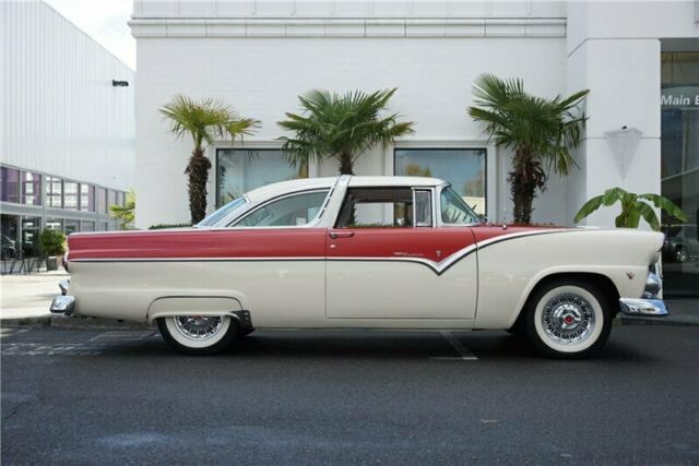 Ford Crown Victoria 1955 image number 41