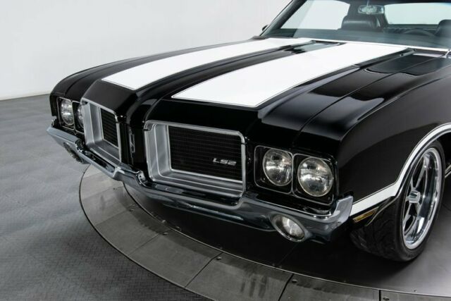 Oldsmobile Cutlass 1972 image number 10