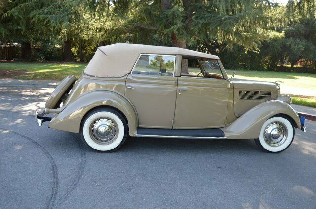 Ford Convertible Sedan 1936 image number 10