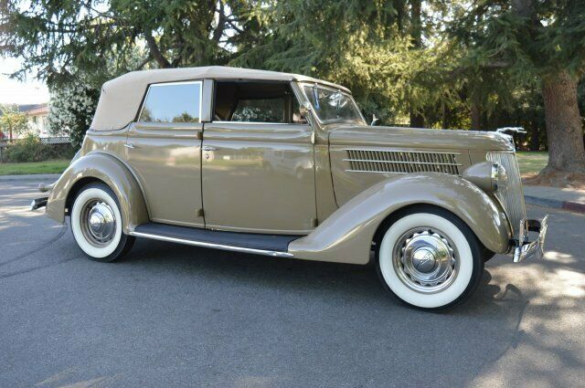 Ford Convertible Sedan 1936 image number 11