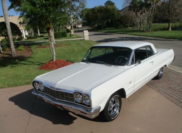 Chevrolet Impala 1964 image number 0