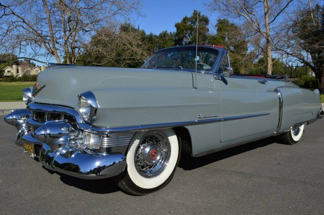 Cadillac Series 62 Convertible 1953 image number 2