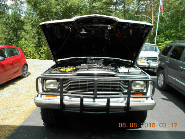 Jeep Wagoneer 1979 image number 13