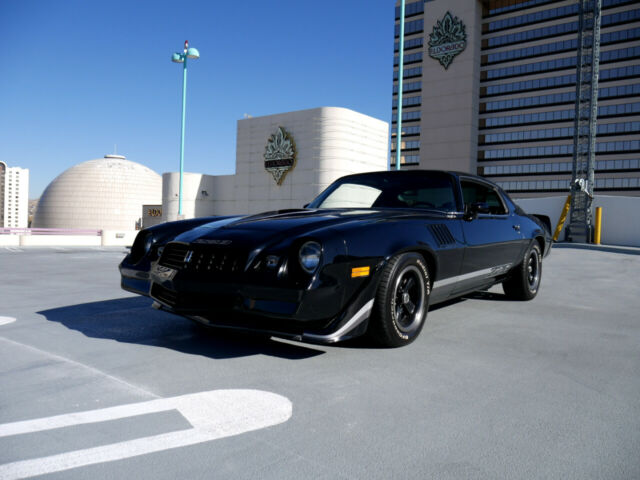 Chevrolet Camaro 1979 image number 22