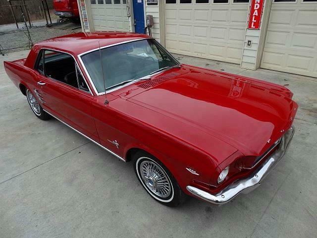 Ford Mustang 1966 image number 13