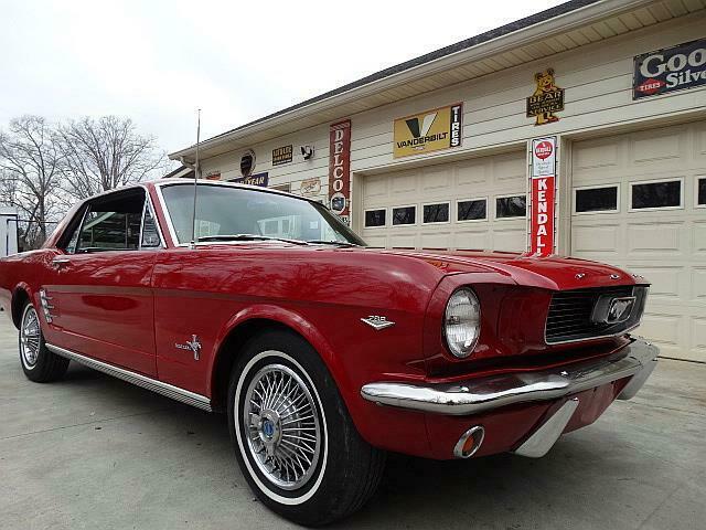 Ford Mustang 1966 image number 2