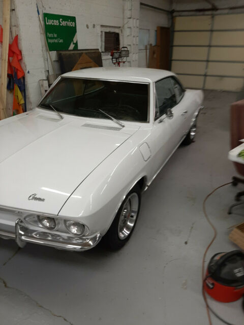 Chevrolet Corvair 1966 image number 26