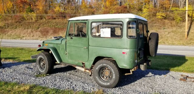 Toyota Land Cruiser 1974 image number 29