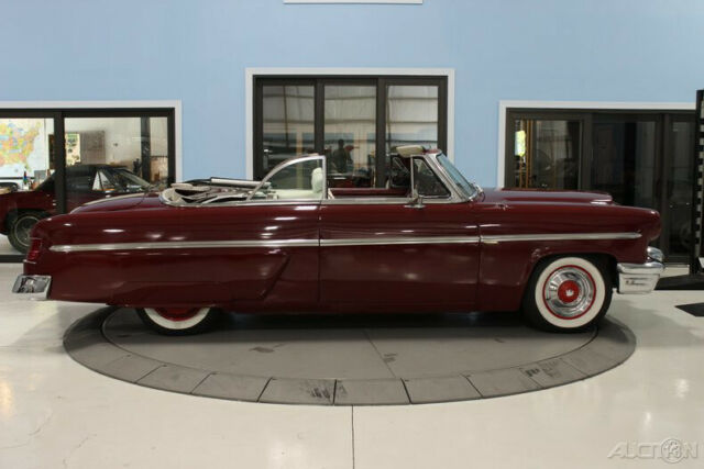 Ford Skyliner Convertible 1954 image number 29