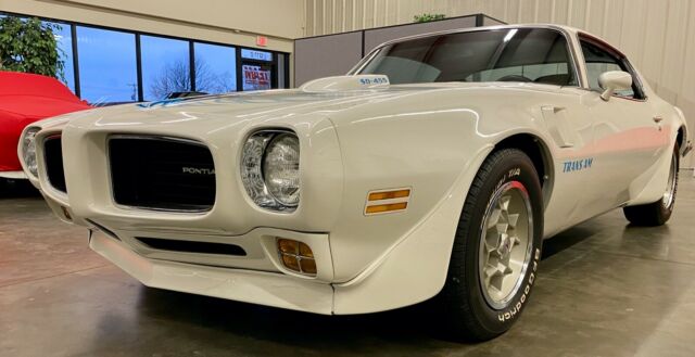 Pontiac Firebird 1973 image number 27