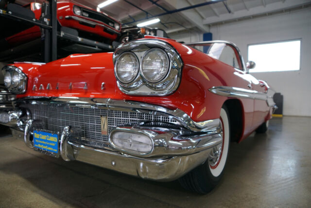 Pontiac CHIEFTAN TRI-POWER CONVERTIBLE 1958 image number 3