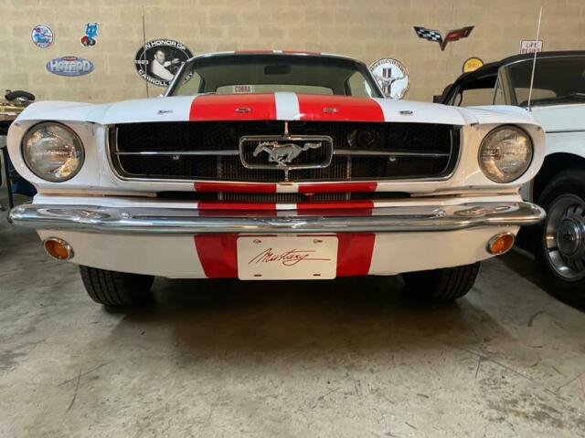 Ford Mustang 1965 image number 26