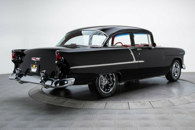 Chevrolet Bel Air/150/210 1955 image number 1