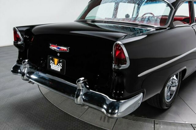 Chevrolet Bel Air/150/210 1955 image number 21