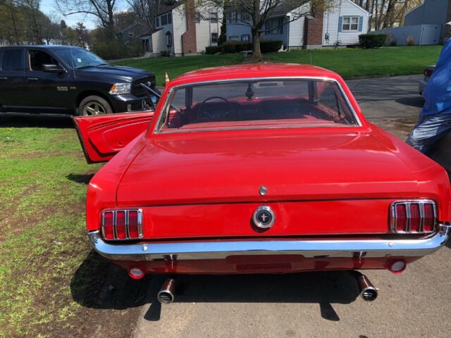 Ford Mustang 1964 image number 28