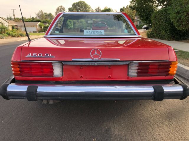 Mercedes-Benz SL-Class 1976 image number 25