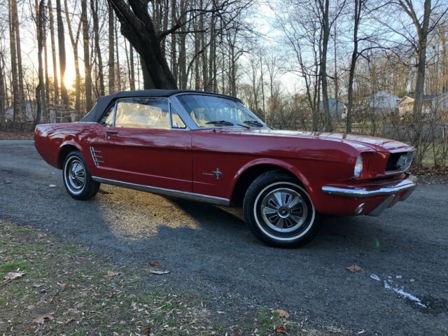 Ford Mustang 1966 image number 0