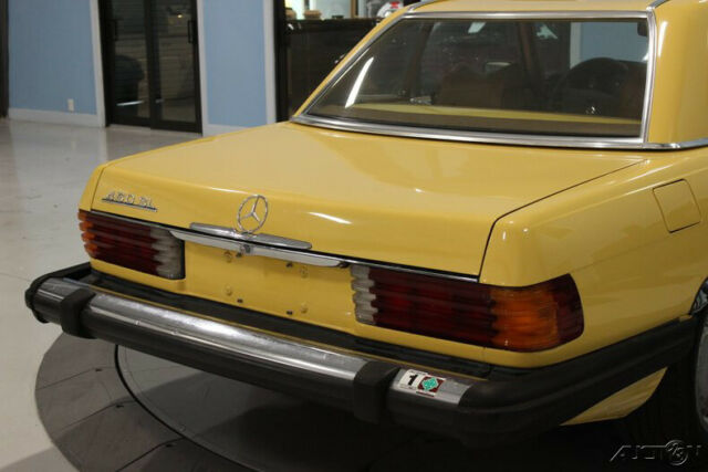 Mercedes-Benz SL 450 1978 image number 18