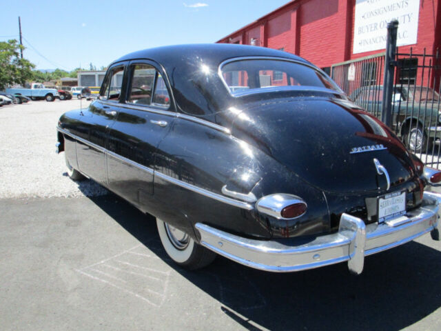 Packard Standard Eight 1949 image number 37