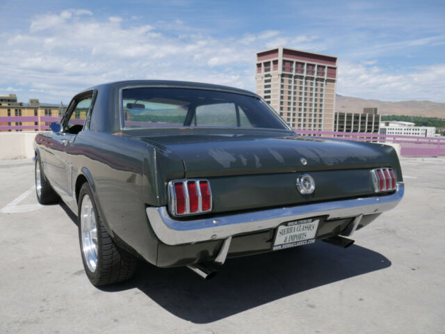 Ford Mustang 1965 image number 29