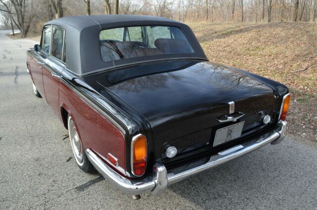 Rolls-Royce Silver Shadow 1971 image number 8