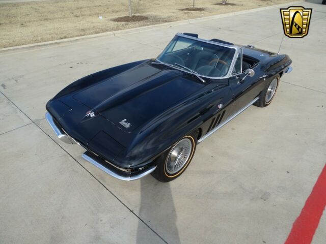 Chevrolet Corvette 1966 image number 2