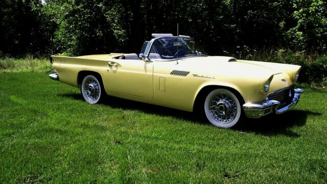 Ford Thunderbird 1957 image number 0