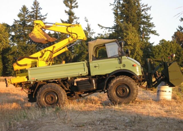 Mercedes-Benz 406 Unimog 1978 image number 0