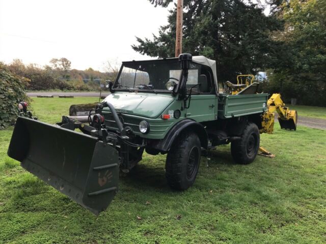 Mercedes-Benz 406 Unimog 1978 image number 24