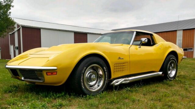 Chevrolet Corvette 1972 image number 20