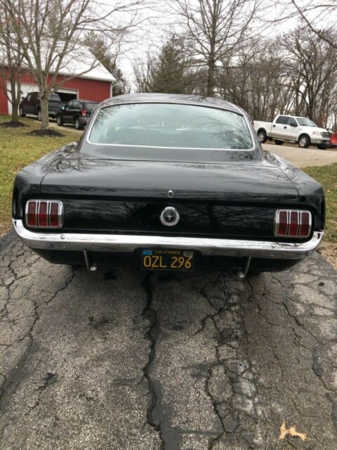 Ford Mustang 1965 image number 4