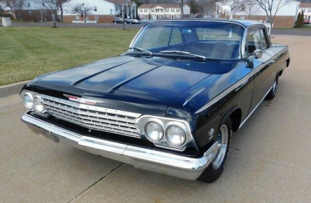 Chevrolet Impala 1962 image number 0