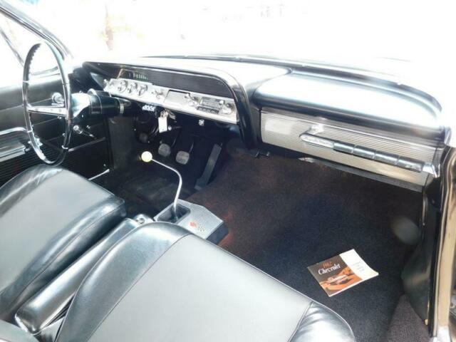 Chevrolet Impala 1962 image number 22