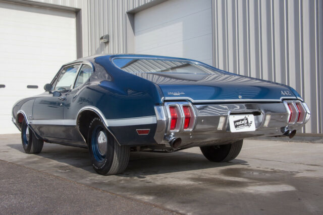 Oldsmobile 442 1970 image number 29