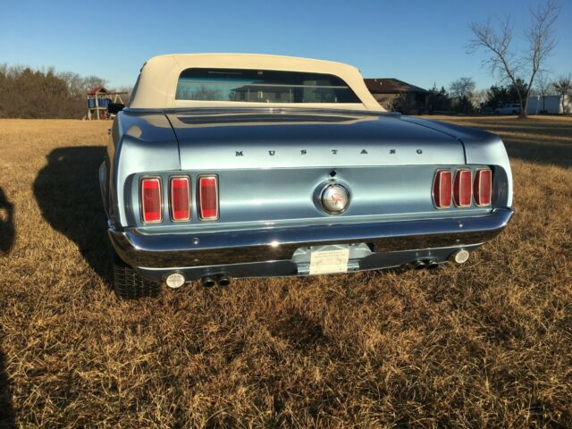 Ford Mustang 1969 image number 29