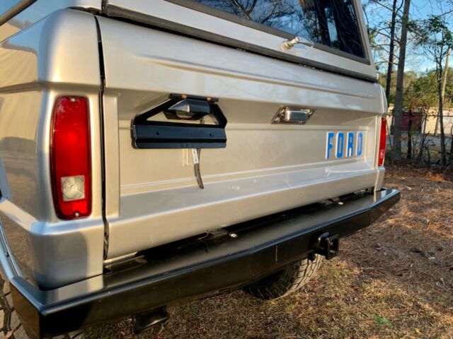 Ford Bronco 1977 image number 29