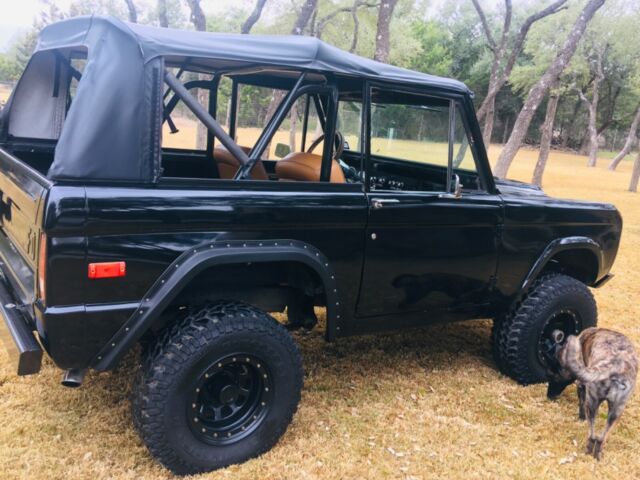 Ford Bronco 1975 image number 11