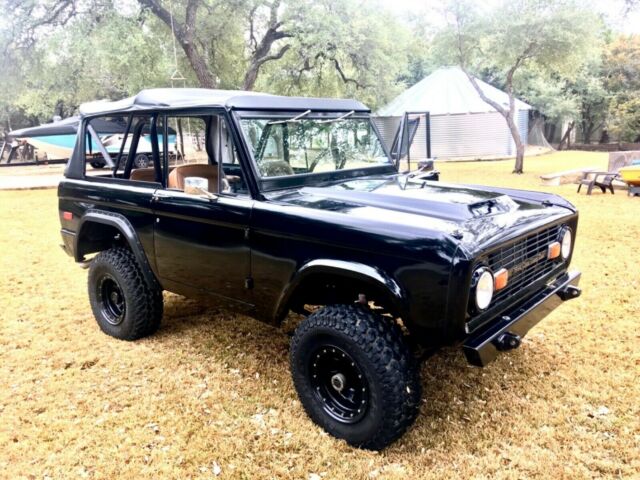 Ford Bronco 1975 image number 21