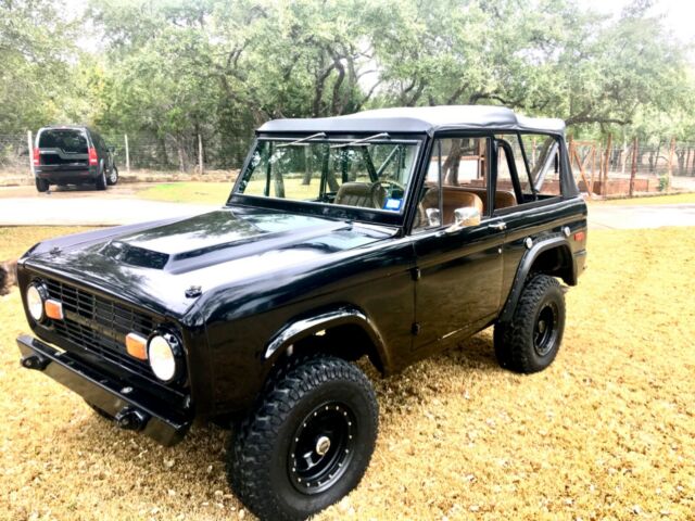 Ford Bronco 1975 image number 33