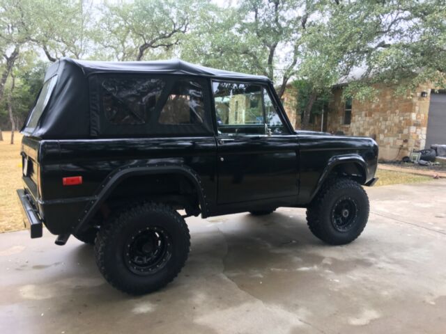 Ford Bronco 1975 image number 46