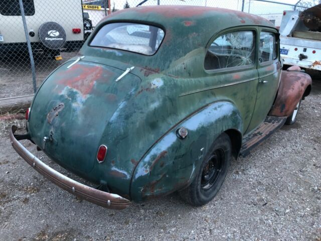 Chevrolet Tudor Sedan 1940 image number 7