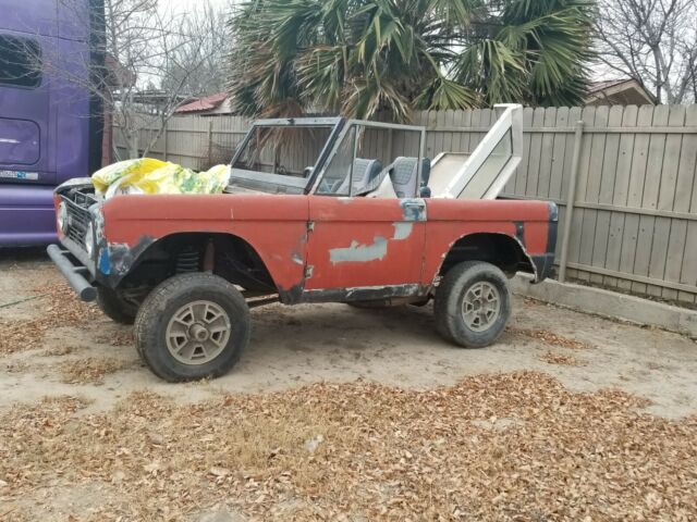 Ford Bronco 1966 image number 10