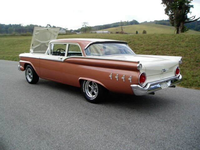 Ford Galaxie 1959 image number 8