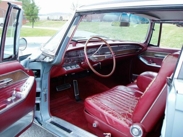 Chrysler Imperial 1965 image number 3