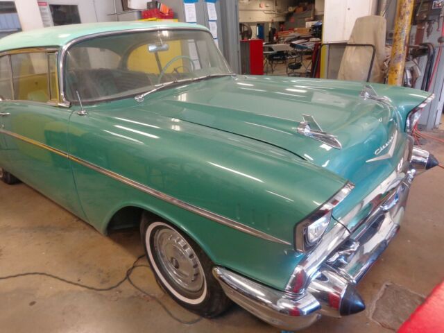 Chevrolet Bel Air/150/210 1957 image number 14