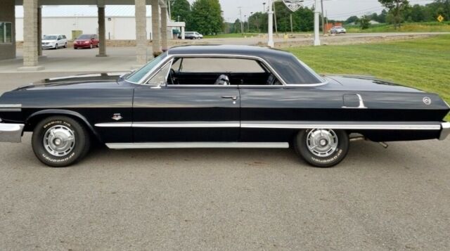 Chevrolet Impala 1963 image number 26