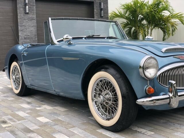 Austin Healey 3000 MK iii 1967 image number 28